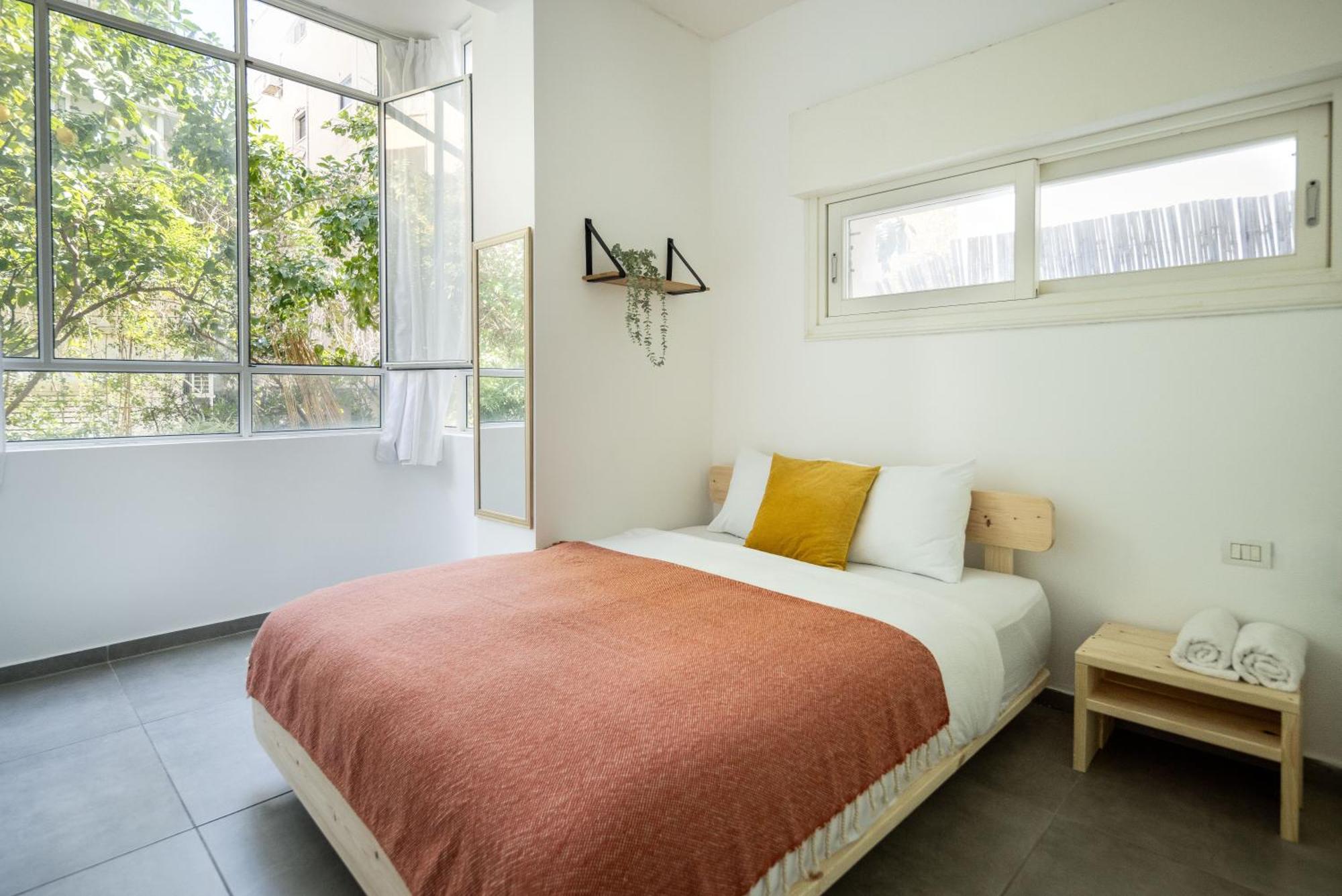 Bauhaus Sea-side Garden Haven With Shelter By Sea N' Rent Apartment *